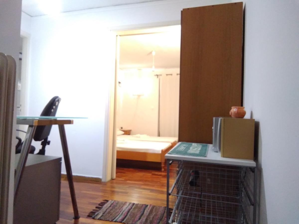 Studio In Афіни Екстер'єр фото